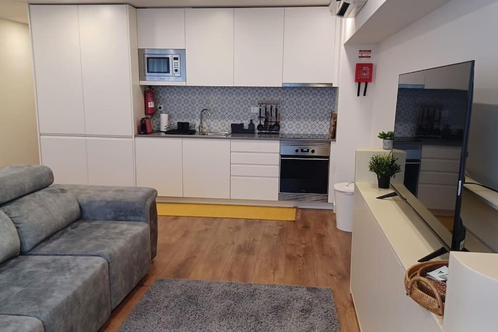 A H - Apartment Oporto Downtown Exterior photo