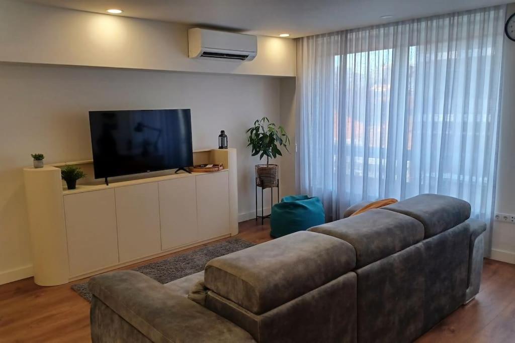 A H - Apartment Oporto Downtown Exterior photo