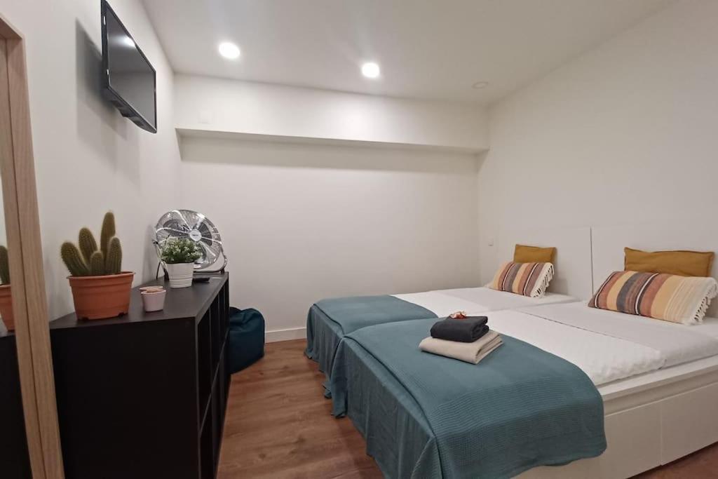 A H - Apartment Oporto Downtown Exterior photo