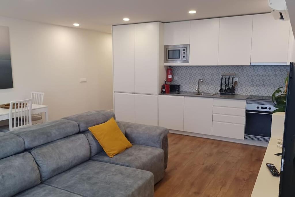A H - Apartment Oporto Downtown Exterior photo
